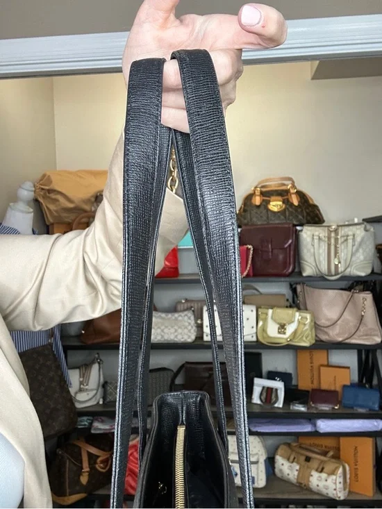 MCM Leather Bucket Tote Black Gold Hardware Structured Mini Tote Luxury Vintage - Picture 7 of 16